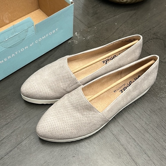 LifeStride Bloom 2 Flat (WIDE) - Picture 6 of 9